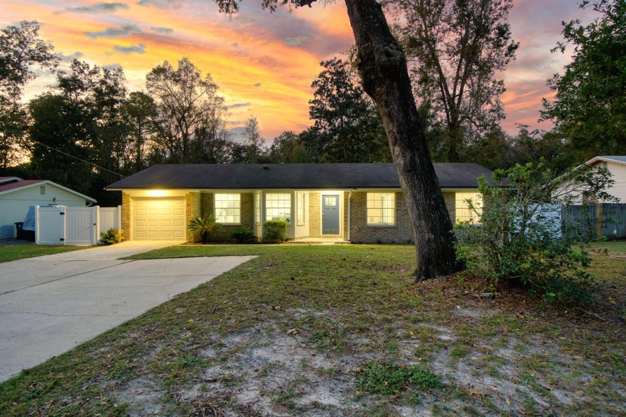 Villa Luxe Poolside Escape In Julington Creek Jacksonville Exterior foto